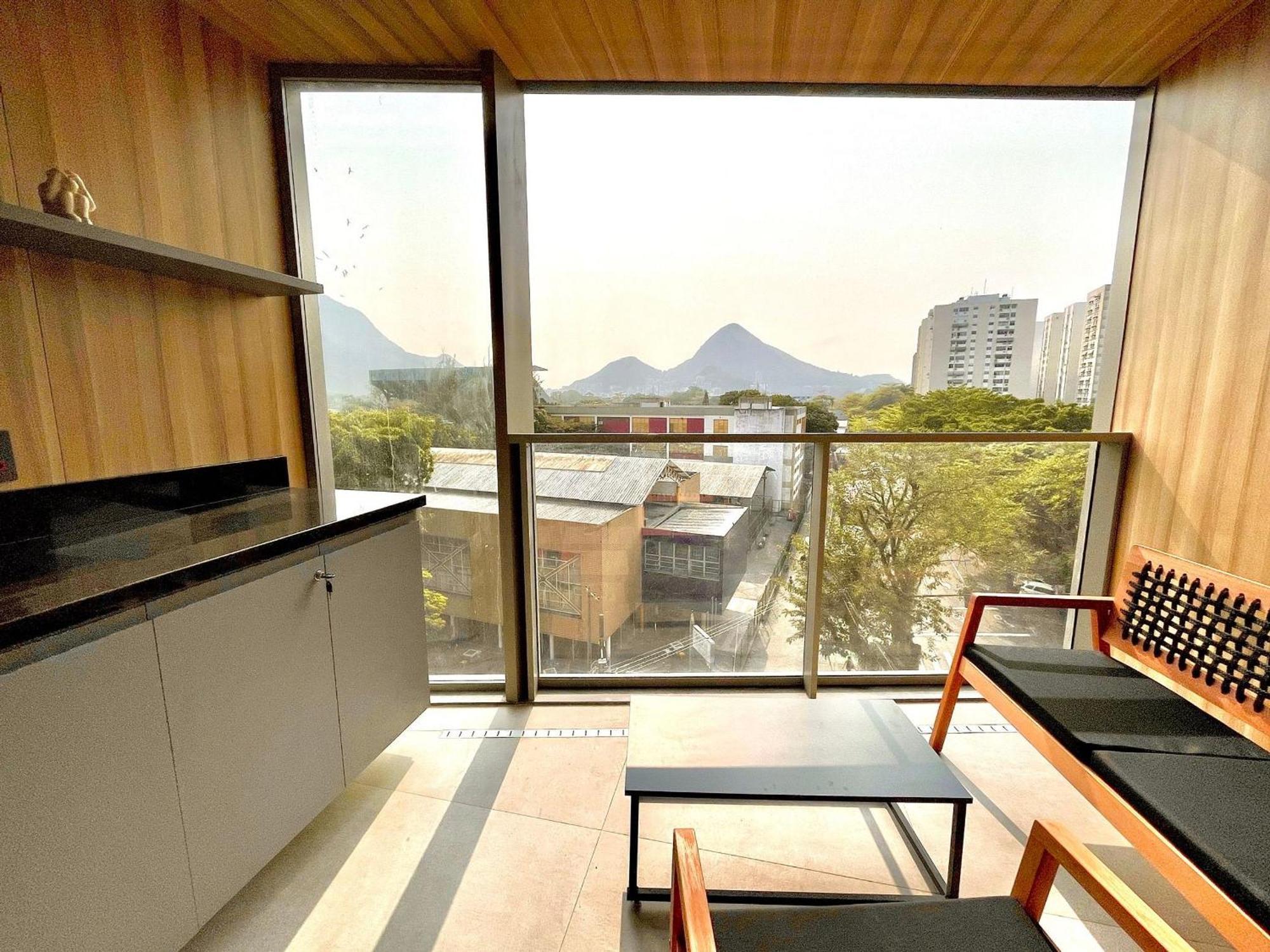 Apartamento Leblon - Vista Cristo, Piscina E Academia. Rio de Janeiro